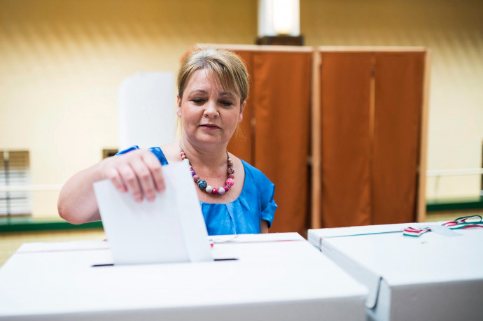 Gődényék országos listáján a kamupártos Seres Mária és férje is helyet kaptak