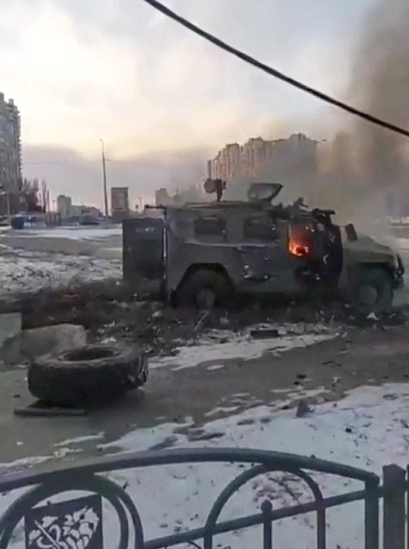 Megsemmisítettek az ukránok egy orosz páncélozott járművet – Fotó: UKRAINIAN ARMED FORCES / HANDOUT / 2022 Anadolu Agency