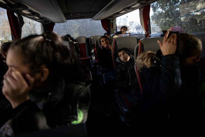 A Ukrainian family from Transcarpathia being transported to Dombrád.