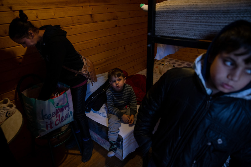  The refugees are accomodated in small log cabins.