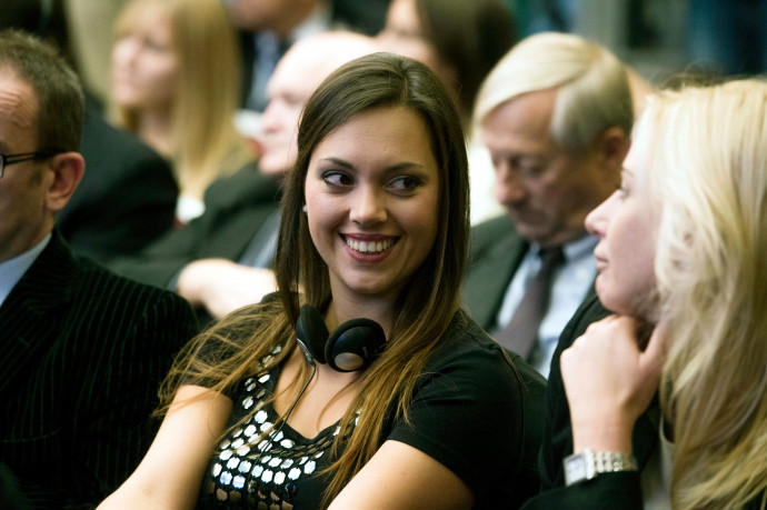 Elindult Orbán Ráhel ökobio prémium online bababoltja, van ott nyolcezres cumi is