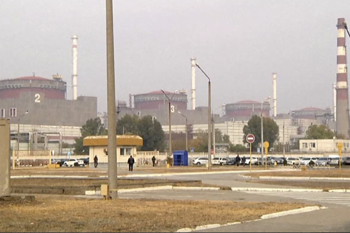 2015. október 20-án készült kép a délkelet-ukrajnai zaporizzsjai atomerőműről Enerhodarban – Fotó: AP / MTI