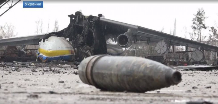 Szinte teljesen megsemmisült az An-225 eleje – Forrás: Twitter