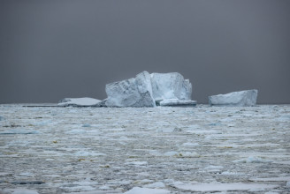 Négy évtizedes mélypontra zsugorodott az antarktiszi jég februárban