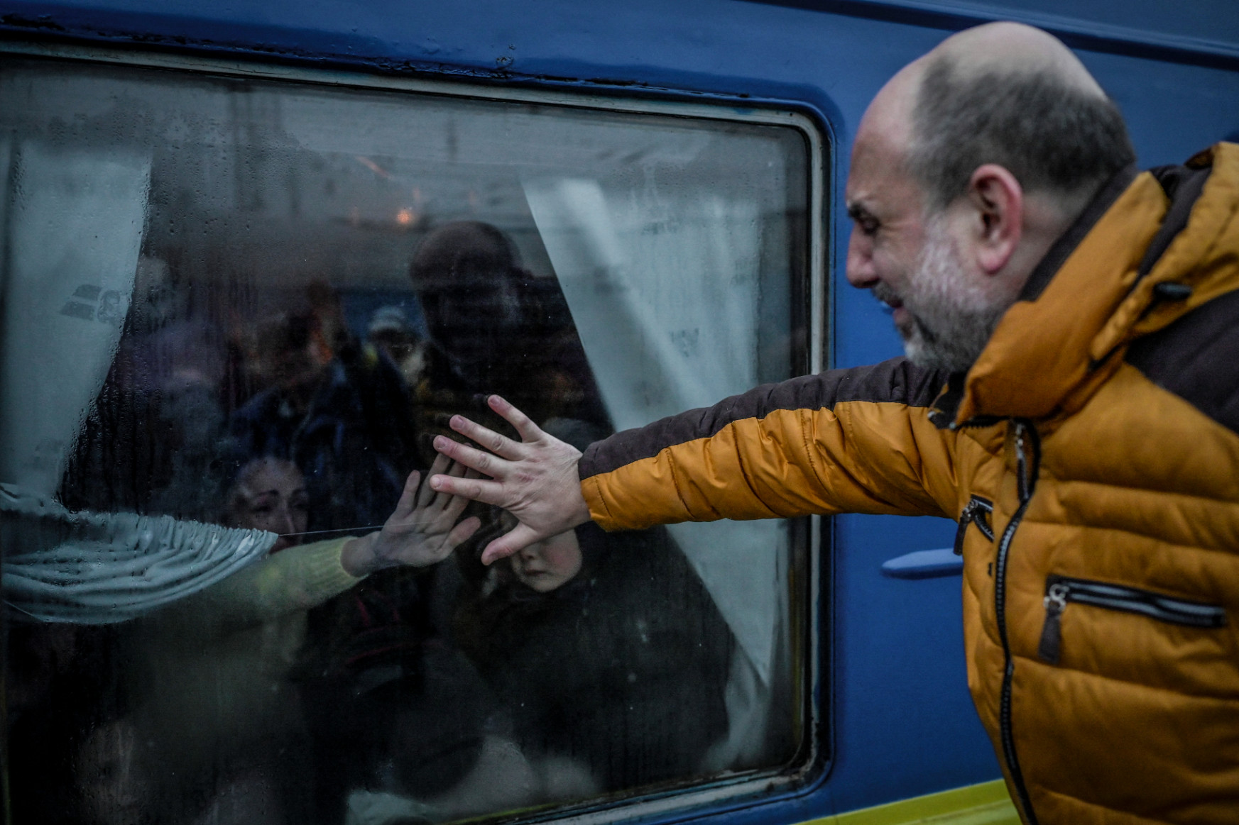 Zelenszkij addig marad Kijevben még meg nem nyerik a háborút, az ukrán kormány egy orosz főparancsnok megöléséről számolt be