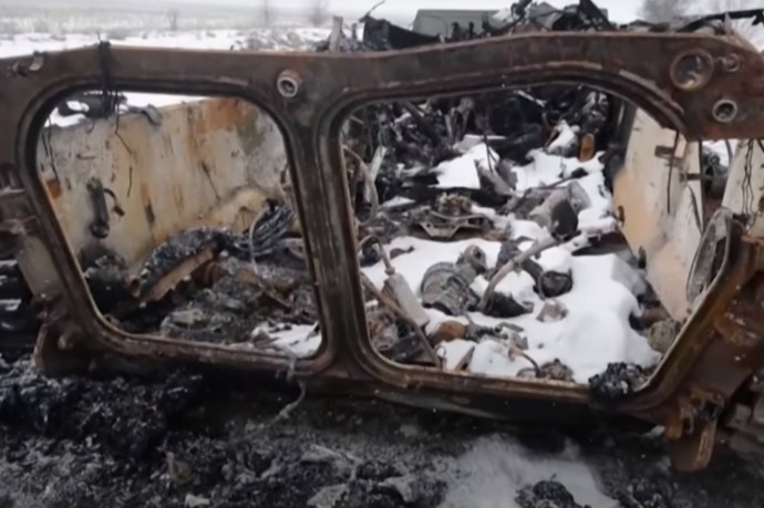Videón mutogatják a Szuminál kilőtt orosz harckocsikat az ukránok