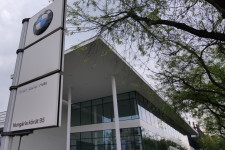 Vezető régiós szerepre törekszik egy magyar autókereskedő csoport