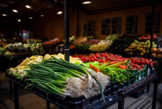 Amikor a piacon a zöldségárus azt mondja, olyan árak vannak, hogy szégyelli kimondani, az árulkodó