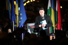 Márki-Zay Péter új pártot alapít, és Donald Tuskkal ünnepel március 15-én