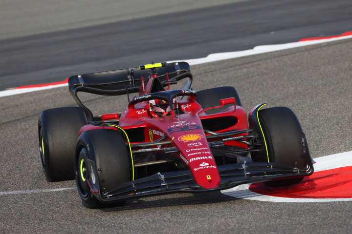 A 2022-es Ferrari a bahreini teszten – Fotó: Giuseppe Cacace / AFP
