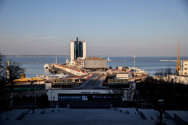 Az odesszai kikötő – fotó: Huszti István / Telex