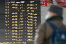 Megint sztrájkolnak a biztonsági dolgozók Németország nagyobb repterein