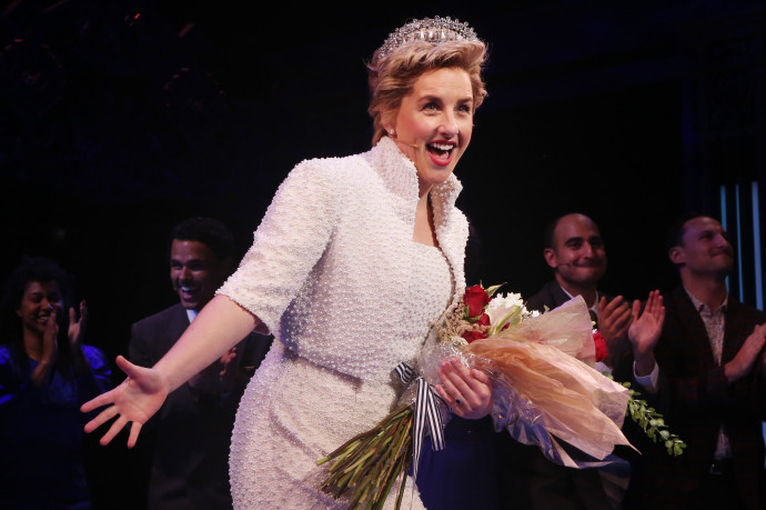 A Dianáról szóló musical öt Arany Málna-díjat kapott, köztük a legrosszabb rendezését