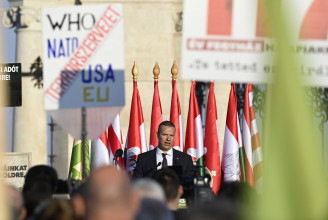 A NATO-harccsoportok és a kötelező oltások ellen is tüntetett vasárnap a Mi Hazánk