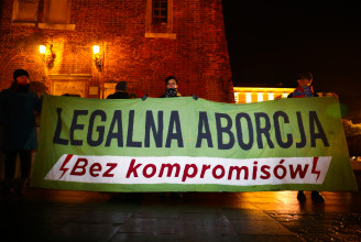 Börtönt is kaphat az a lengyel aktivista, aki egy nemi erőszak áldozatának küldött abortusztablettákat