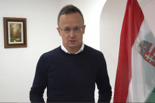 Szijjártó szerint Márki-Zay Péter fegyvereket küldene Ukrajnába