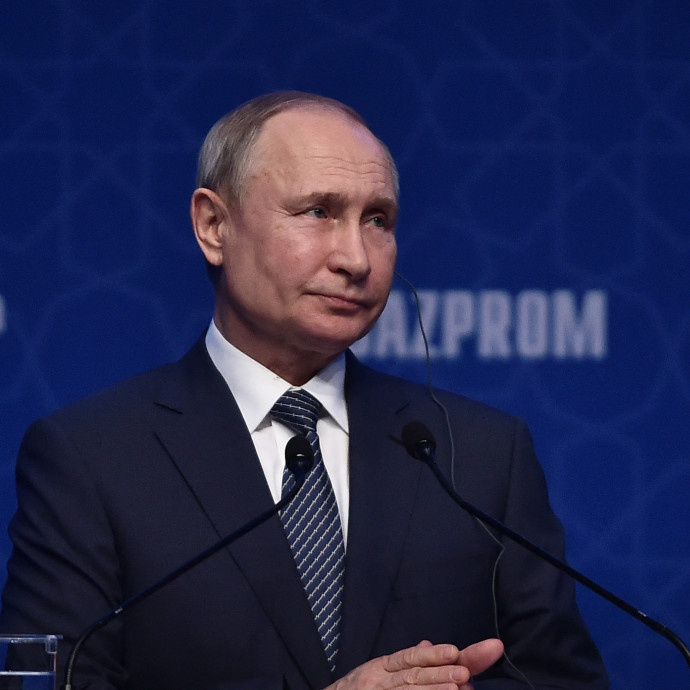 Orosz rulettet játszik Putyin, amikor rubelben kéri a gáz árát