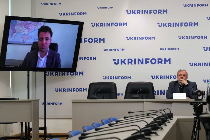 Ukrajna energiaügyi minisztere, German Galushchenko jelenti be az összekapcsolást egy sajtótájékoztatón 2022. március 17-én – Fotó: Nurphoto / Pavlo Bagmut /Ukrinform / NurPhoto