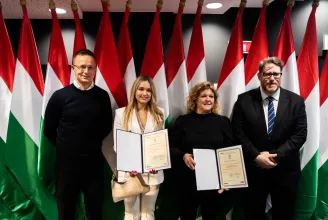 Magyar állampolgárságot kapott Puskás Ferenc unokája és dédunokája
