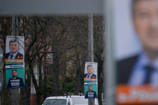 Bárki is nyeri a választásokat, kellemetlen gazdaságpolitikai dilemmák várnak rá