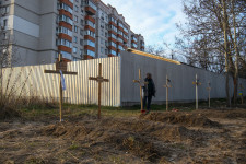 Ez történt a háborúban hétfő késő este és keddre virradó éjjel