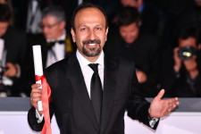 Diákjától lopta Cannes-ban díjazott filmjének sztoriját az Oscar-díjas iráni rendező
