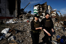 26 holttestet találtak összedőlt épületek alatt Borogyankában