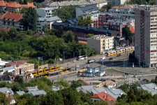 Megvan az a férfi, aki bántalmazott egy 82 éves ellenzéki aktivistát a választás napján