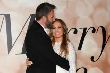 Jennifer Lopez és Ben Affleck eljegyezték egymást