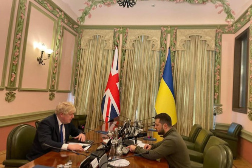 Kijevbe utazott és Zelenszkijjel tárgyalt Boris Johnson