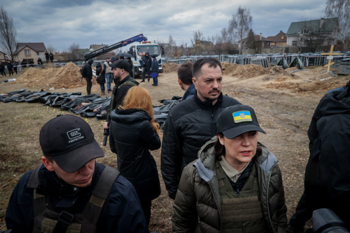 Irina Venediktova ukrán főügyész Bucsában – Fotó: Huszti István / Telex
