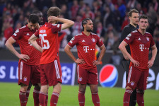 Kizuhant a Bayern a BL-ből, a Real Madrid felállt 0-3-ról és elődöntős