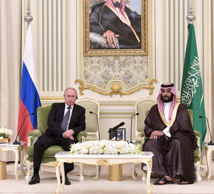 Saját jövője miatt nem nyitja ki az olajcsapokat Szaúd-Arábia