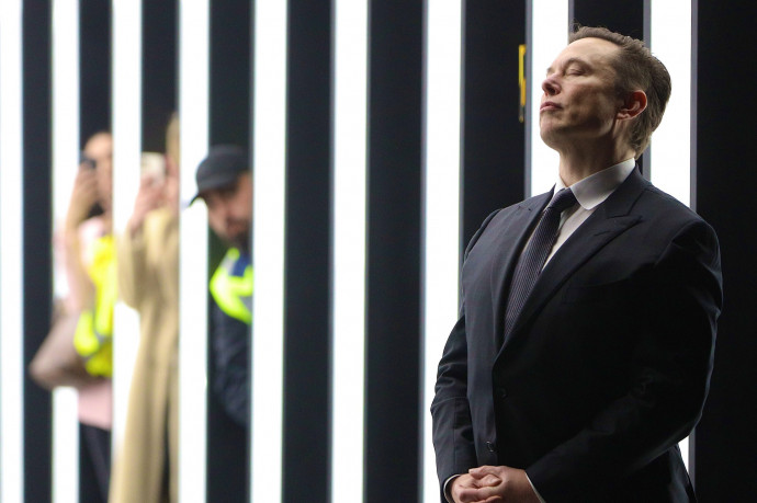 Elon Musk megvenné az egész Twittert