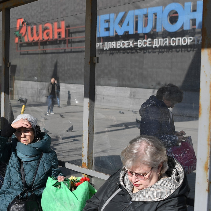 A lengyelek elkezdték büntetni az Auchant és a Decathlont