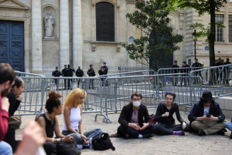 Elnökválasztás: több francia egyetemet elfoglaltak az első forduló eredménye ellen tiltakozó diákok