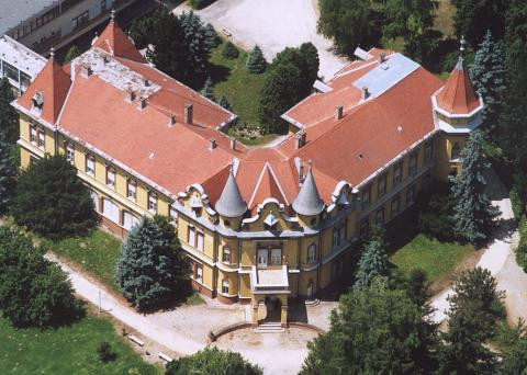 A Pallavicini-kastély – Forrás: Wikimedia Commons