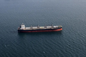 Ezer tonna üzemanyagot szállító tartályhajó süllyedt el Tunézia partjainál