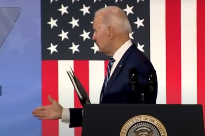 Képzeletbeli barátjával jattolt Joe Biden, vagy sem?