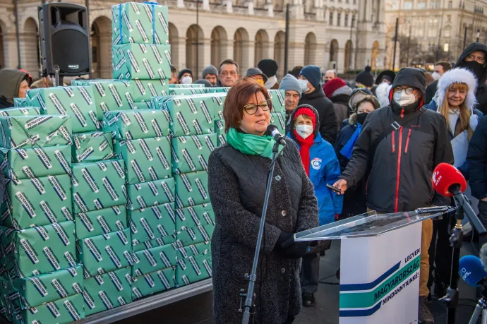 A parlamentbe készülő Gy. Németh Erzsébet elmondta, hogyan lehet mindig felkerülni a listákra