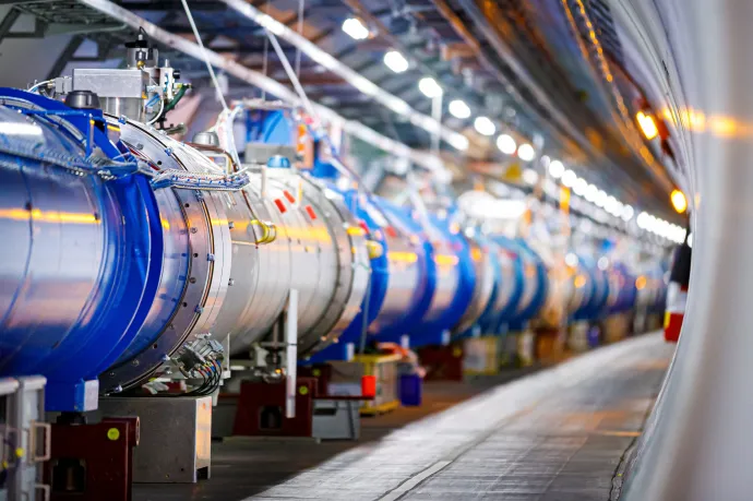 Újraindult a világ legnagyobb kutatóberendezése, amelyik igazolta a Higgs-bozon létezését