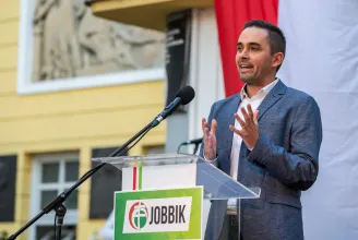 Stummer János elindul Jakab Péterrel szemben a Jobbik elnökségéért