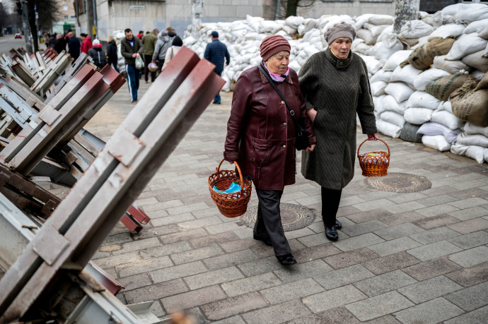 Fotó: Viacheslav Ratynskyi, Mikhail Palinchak / Reuters