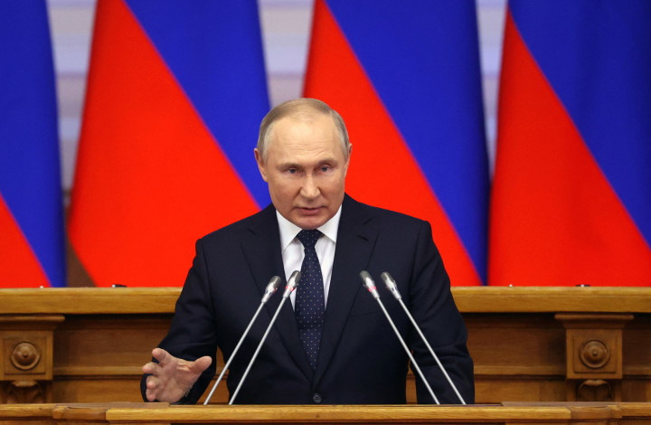 Vlagyimir Putyin ecseteli hazája háborús erőfeszítéseit – Fotó: Alexandr Demyanchuk / Kreml Sajtóiroda via AFP