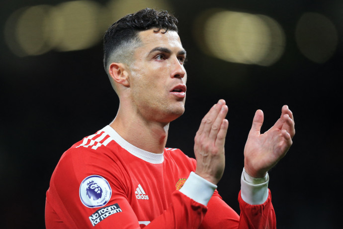 Kisfia elvesztése után is szárnyal Ronaldo, de a Manchester United csak döcög
