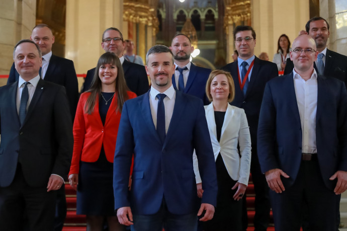 Jakab Péter lett a Jobbik parlamenti frakcióvezetője