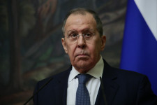 Lavrov: Oroszország nem áll háborúban a NATO-val
