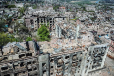 Mariupol polgármestere: Két hónap alatt kétszer annyi városlakót öltek meg az oroszok, mint a nácik két év alatt