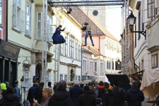 86 napig forgatják Rákayék 4,7 milliárdos, márciusi ifjakról szóló filmjét