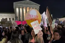 Szigoríthatja az amerikai abortusztörvényt a legfelsőbb bíróság egy váratlanul kiszivárgott dokumentum szerint